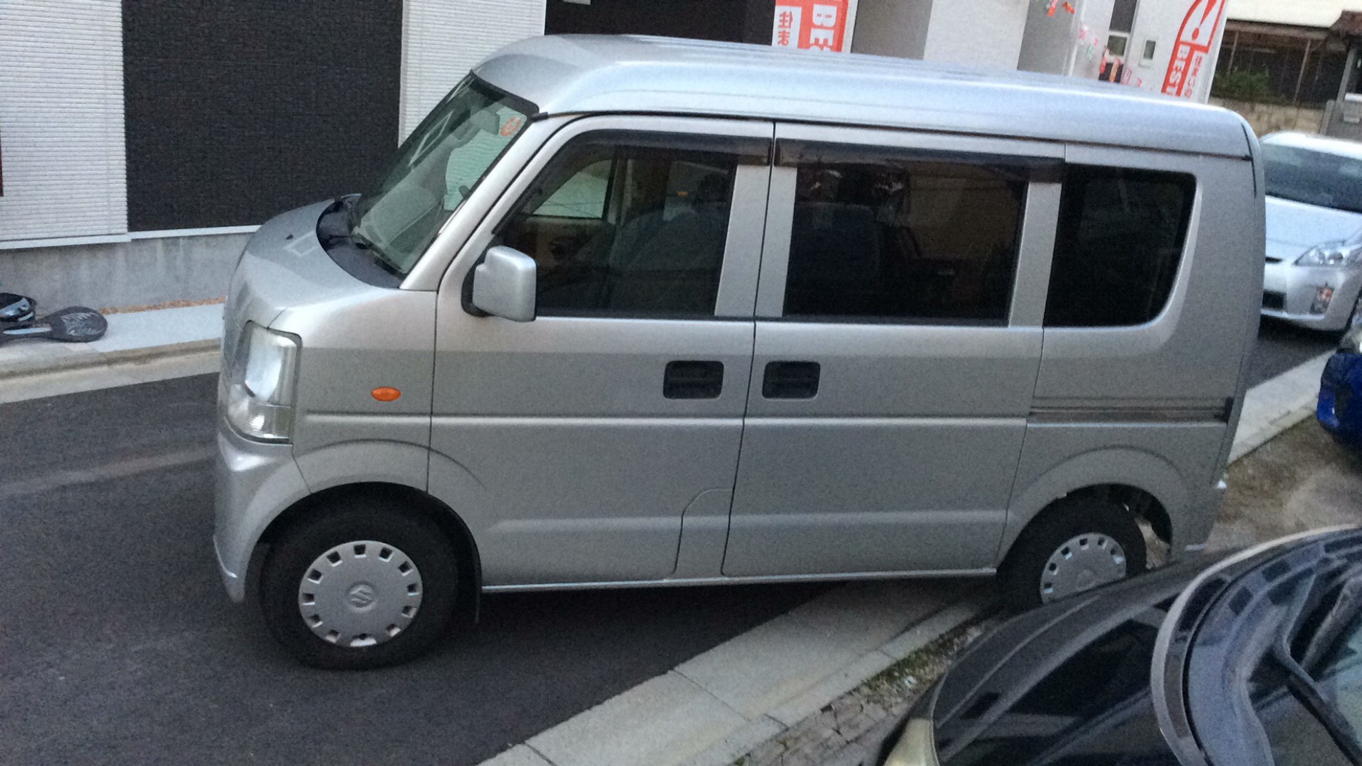 外装右