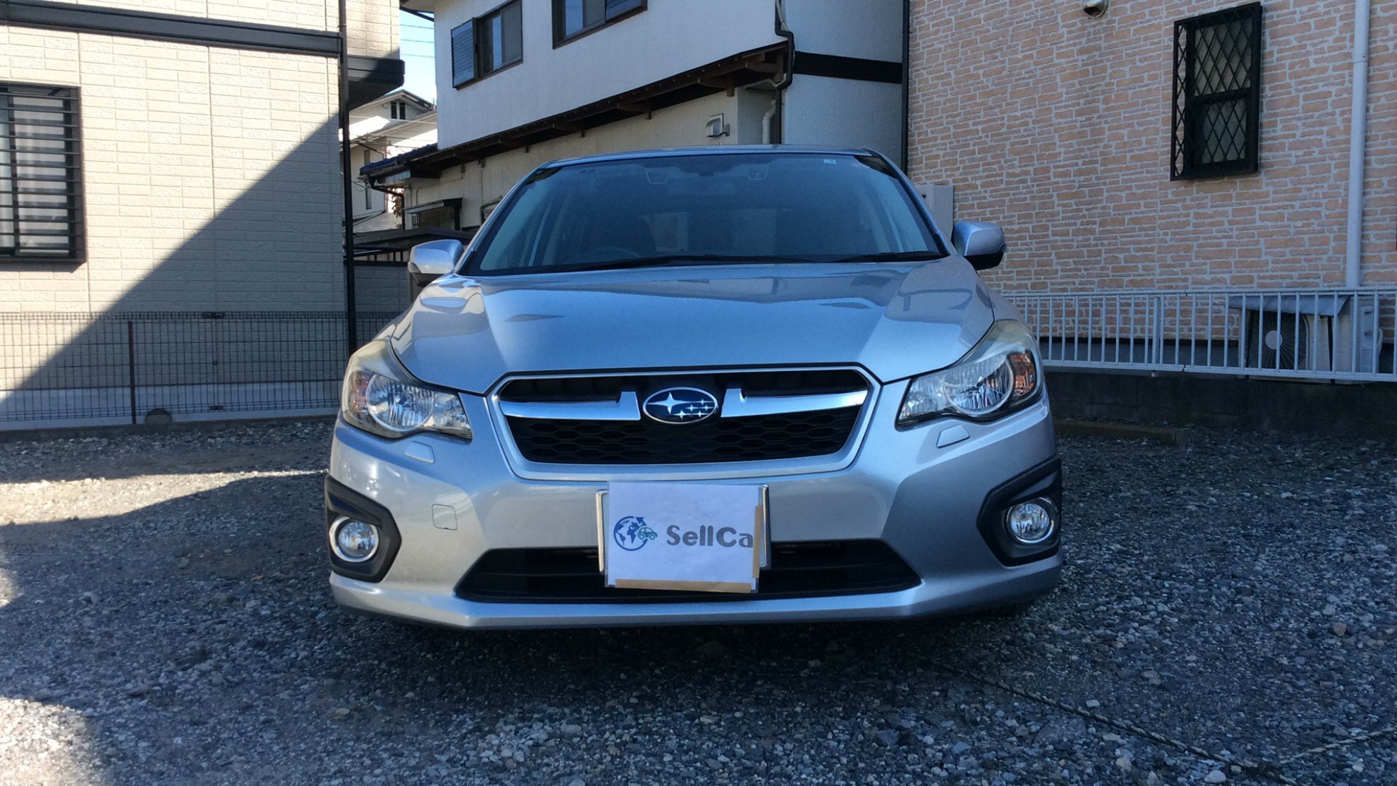 外装前方