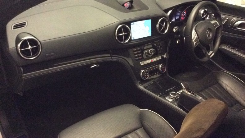 内装インパネ全体