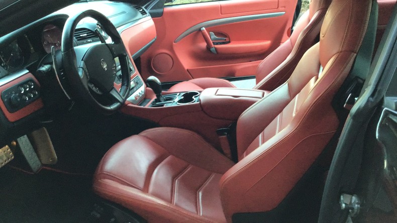 内装前方シート