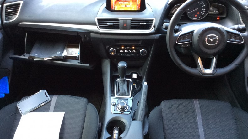 内装インパネ全体