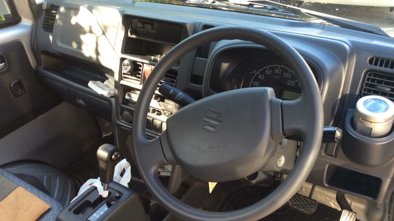 内装インパネ全体