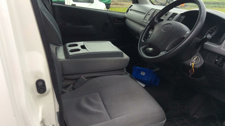 内装前方シート