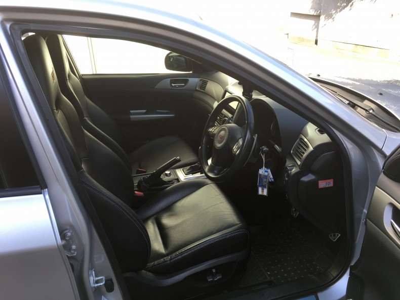 内装前方シート