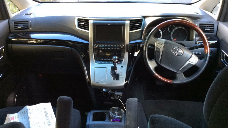 内装インパネ全体