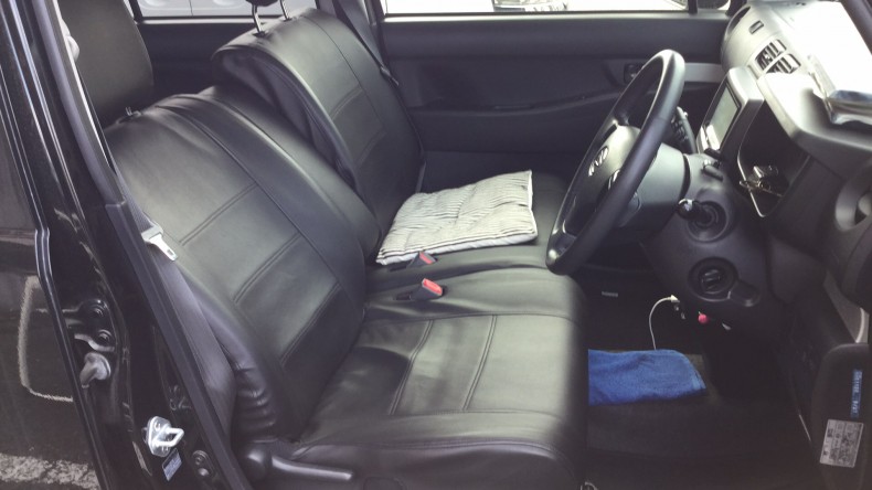 内装前方シート