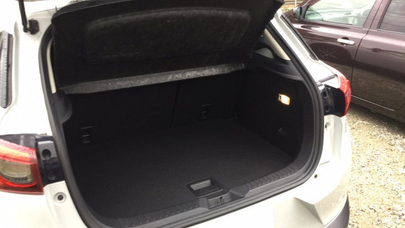 内装トランク