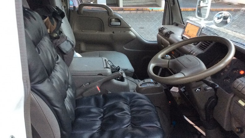 内装前方シート