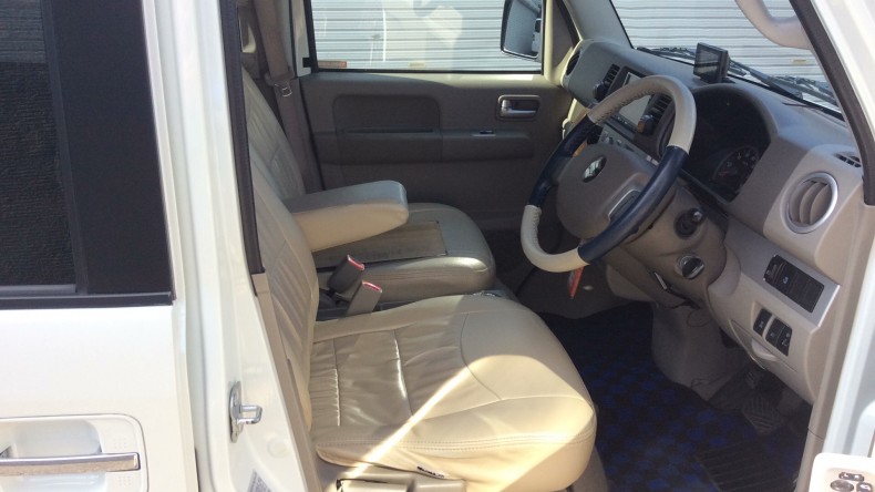 内装前方シート