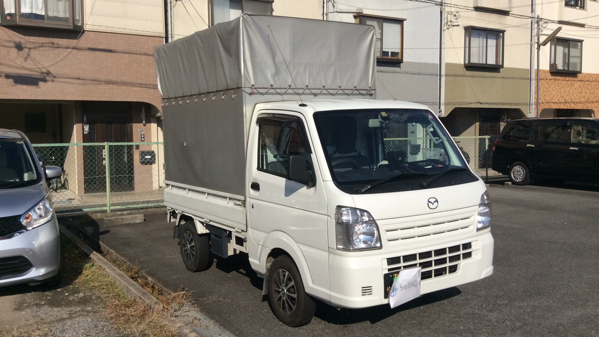 外装右前