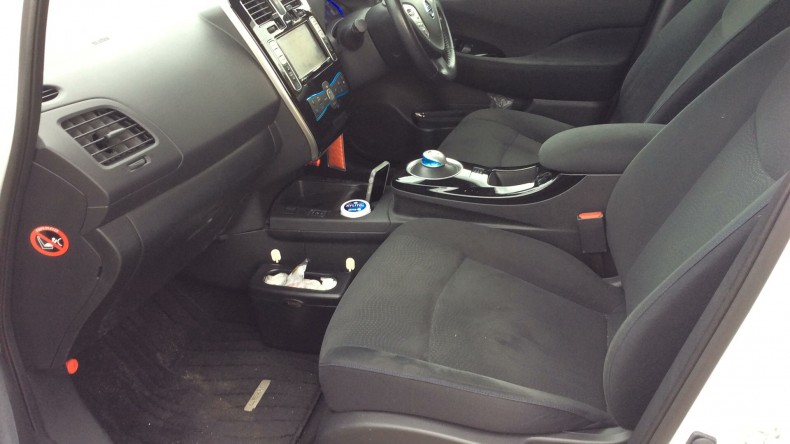 内装前方シート