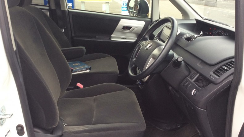 内装前方シート