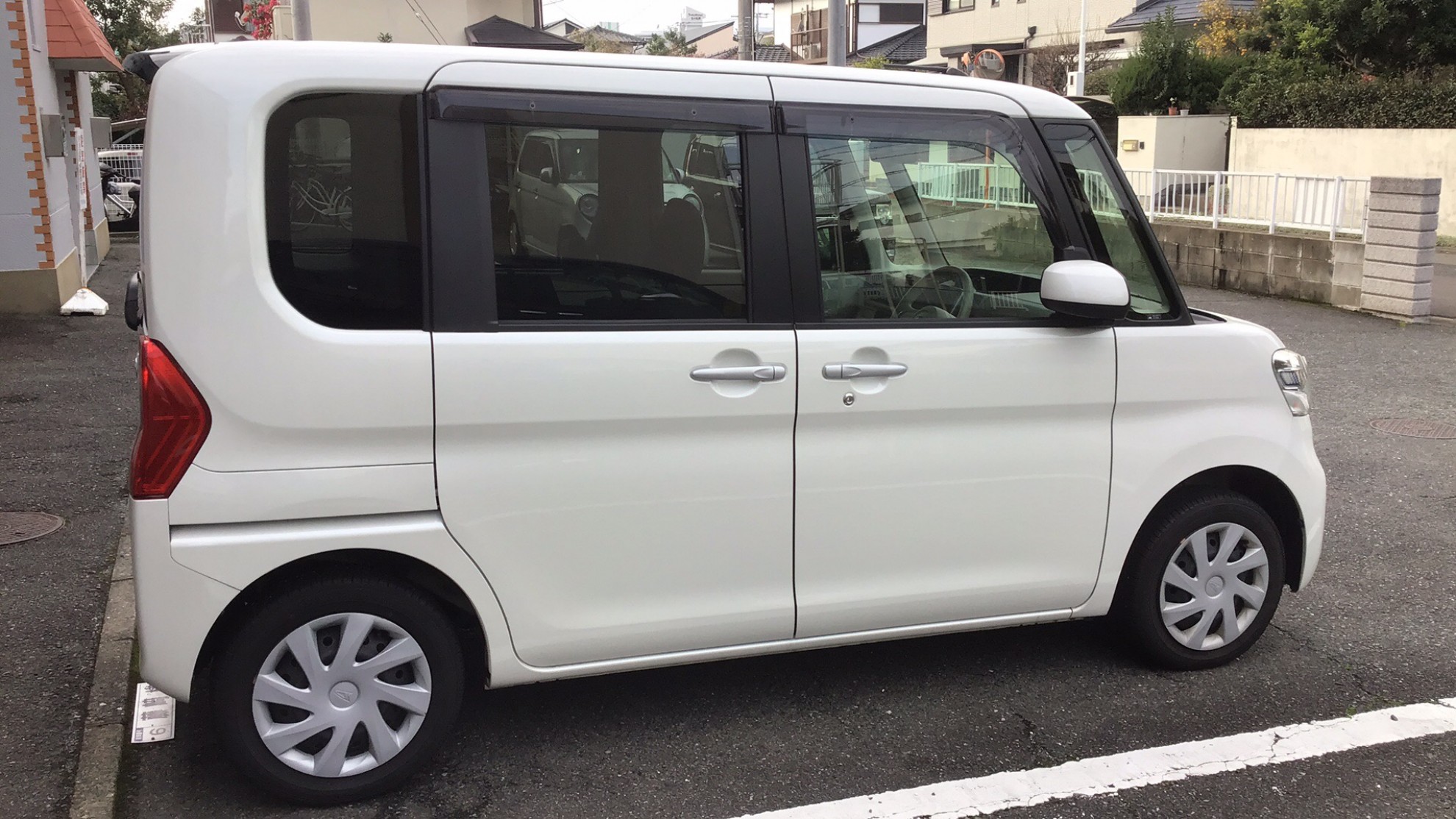 外装右