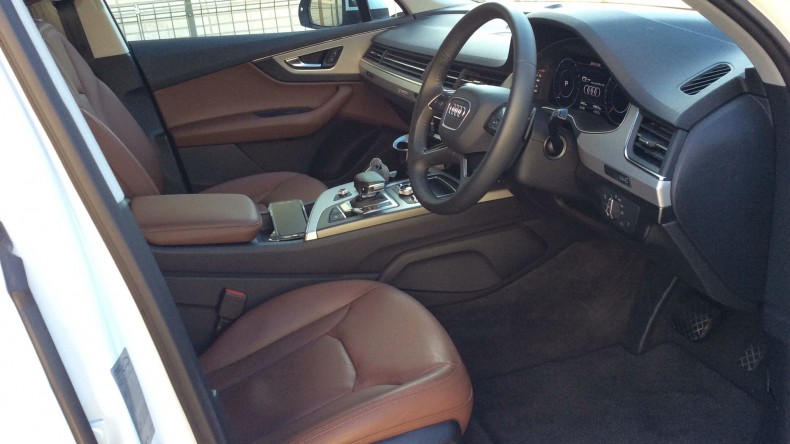 内装前方シート