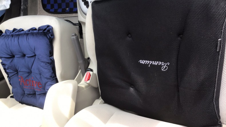 内装前方シート