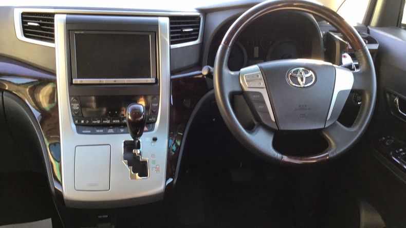 内装インパネ全体