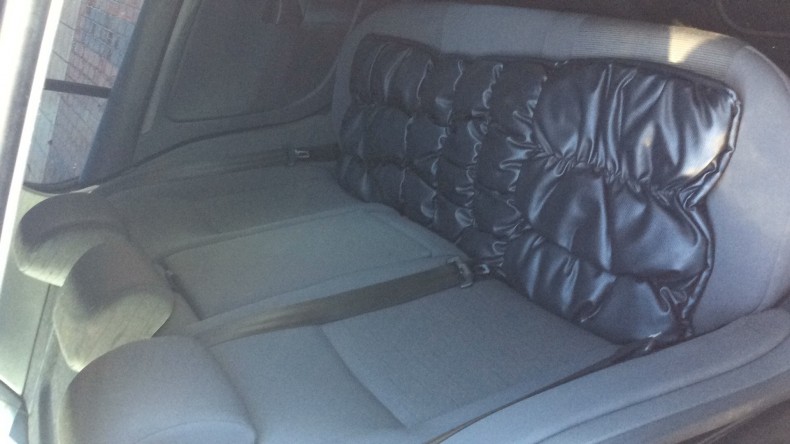 内装後方シート