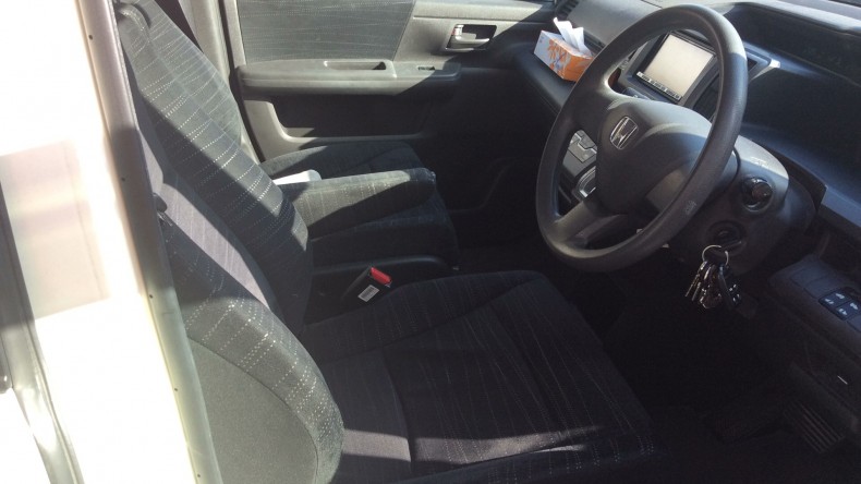 内装前方シート