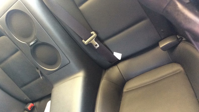 内装後方シート