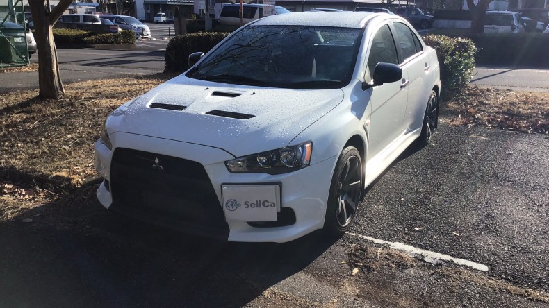 car_main_img