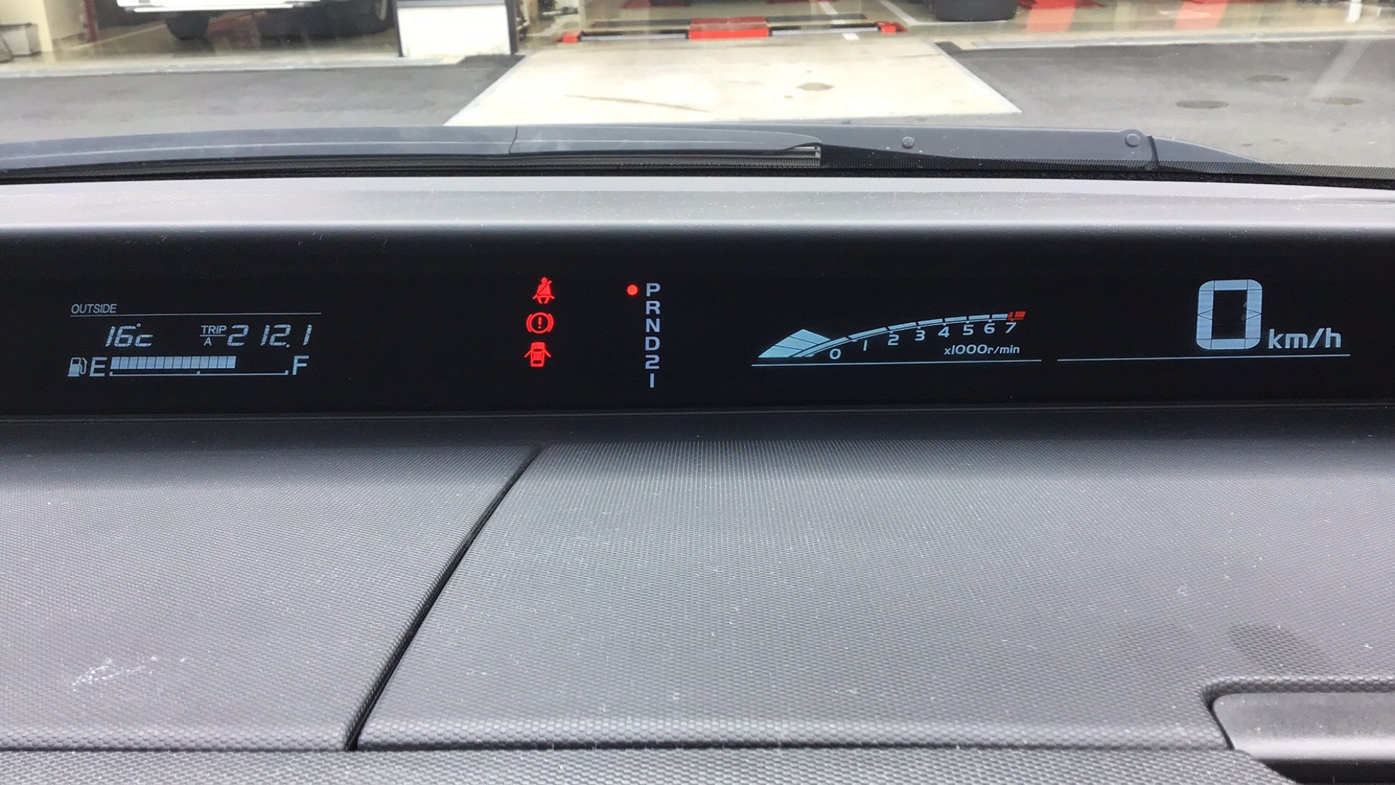 内装メーター