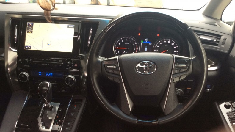 内装インパネ全体