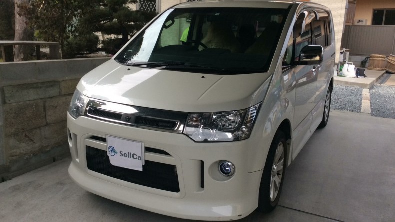 car_main_img