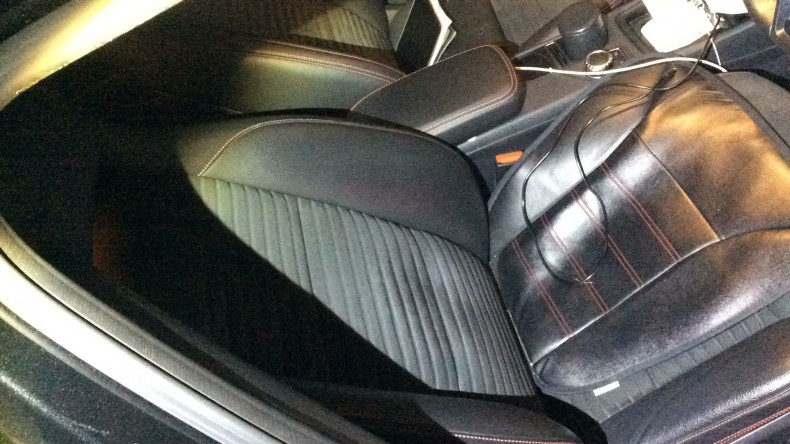 内装前方シート