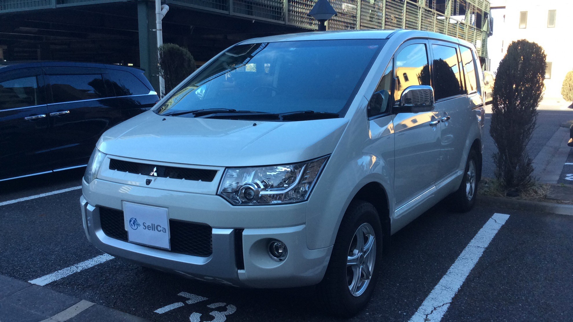 三菱 デリカＤ：５の売買実績画像