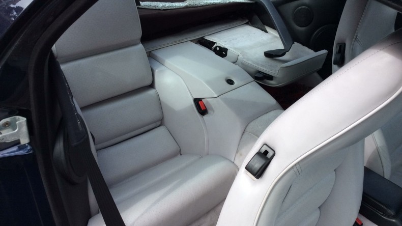 内装後方シート