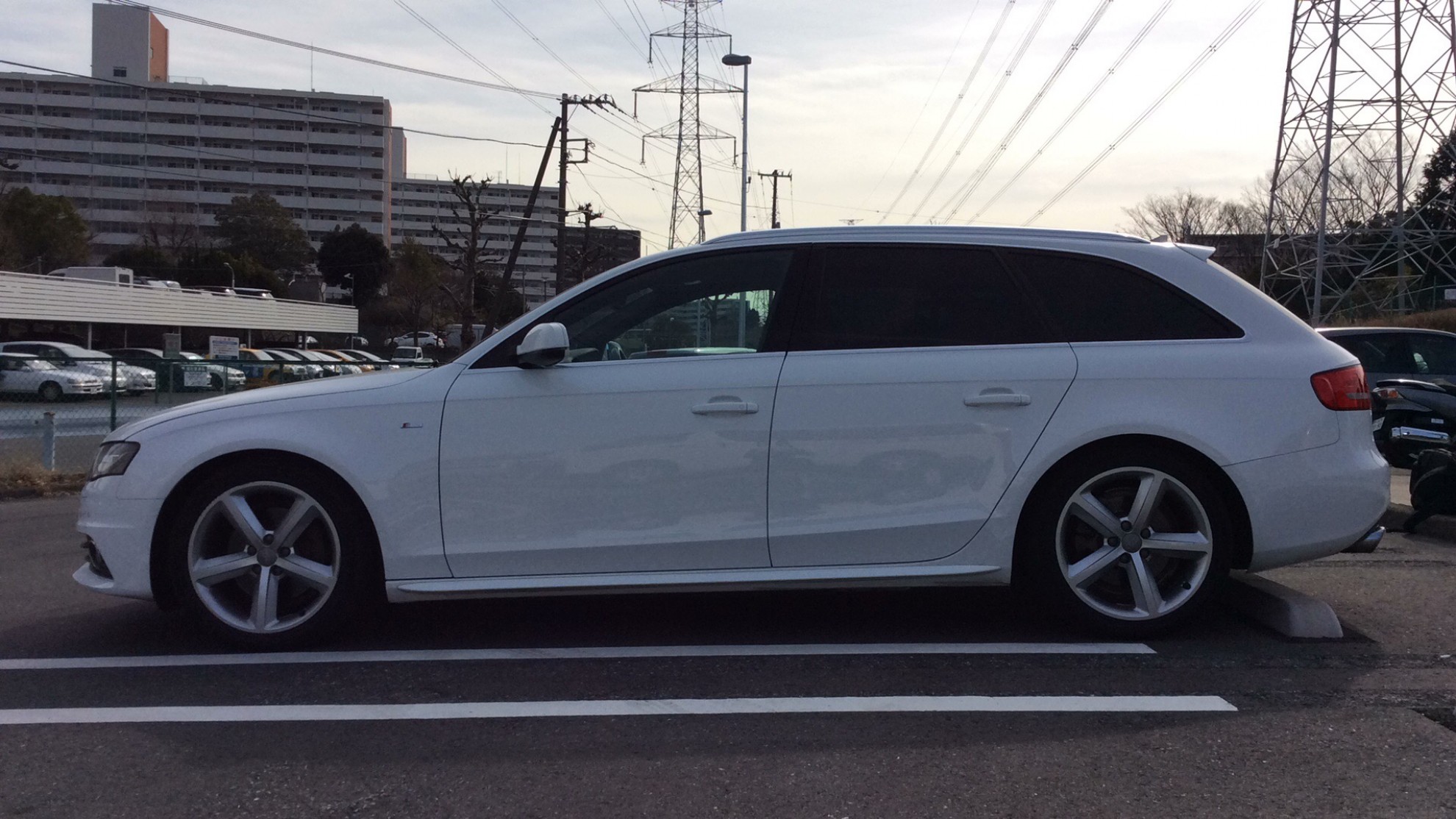外装右