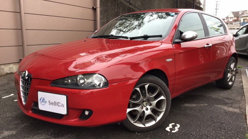 car_main_img