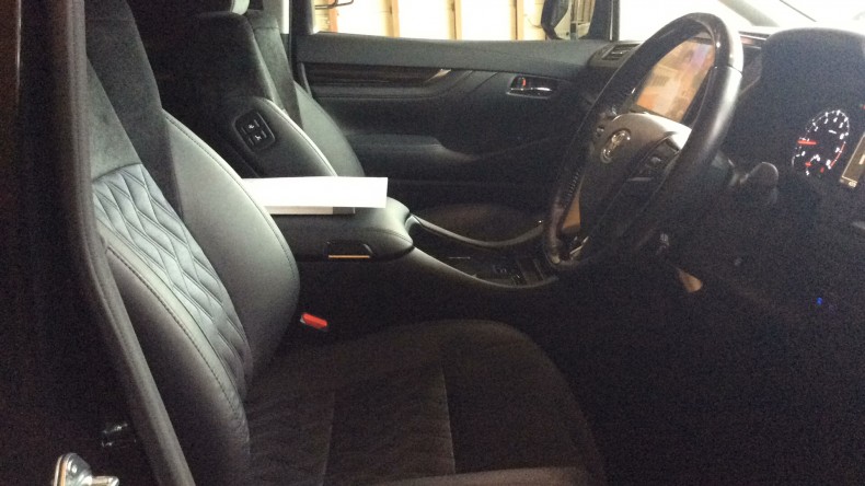 内装前方シート