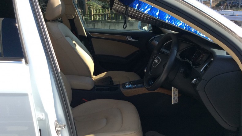 内装前方シート