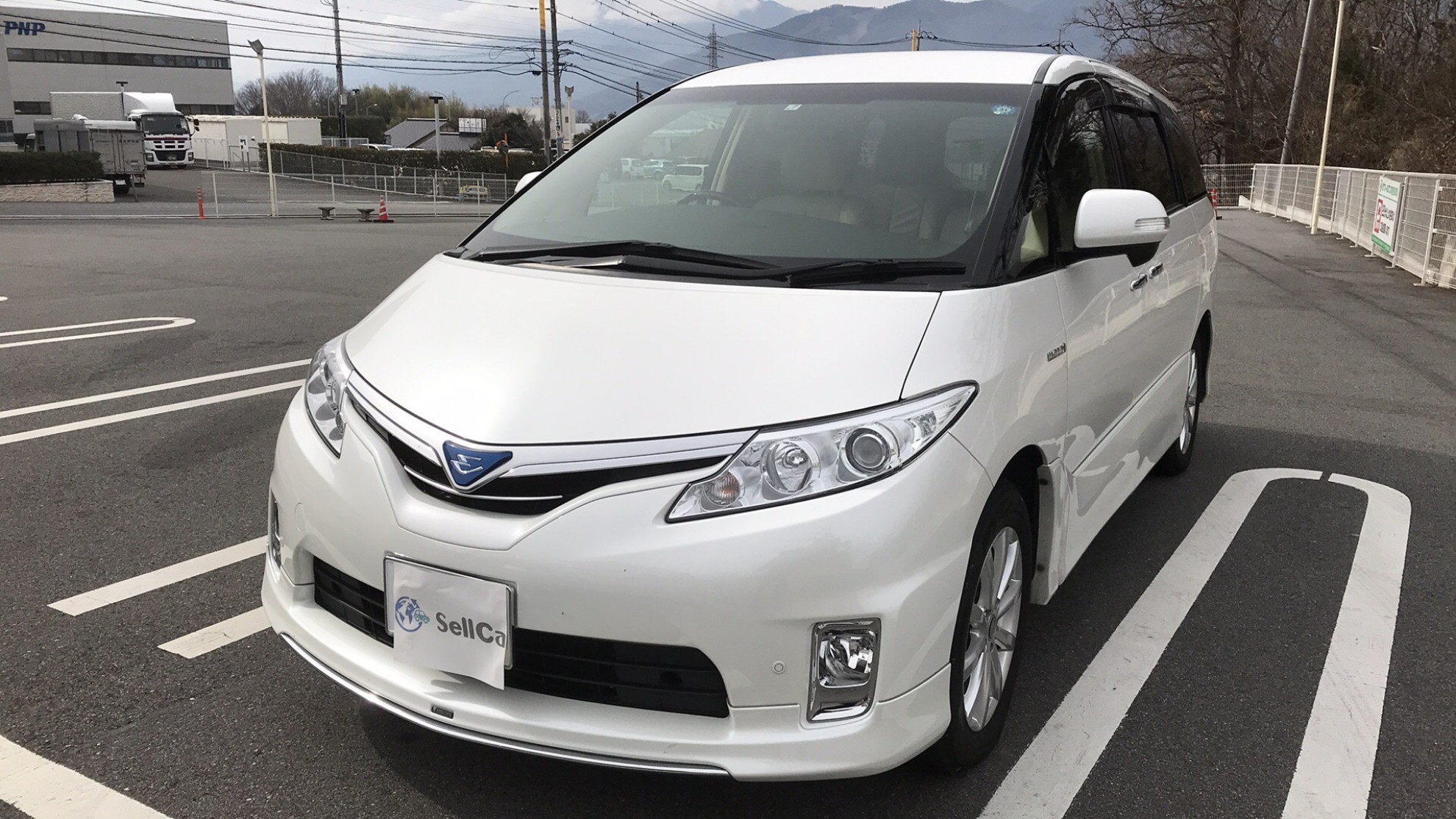 トヨタ エスティマハイブリッドの売買実績画像