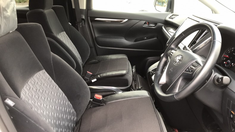 内装前方シート