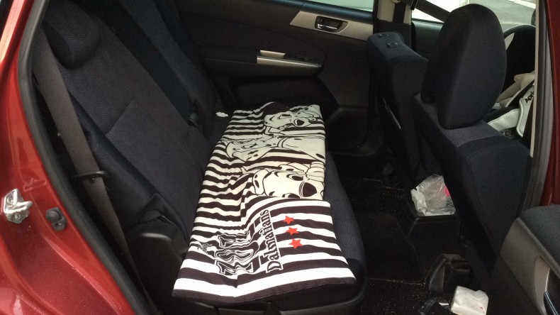 内装後方シート