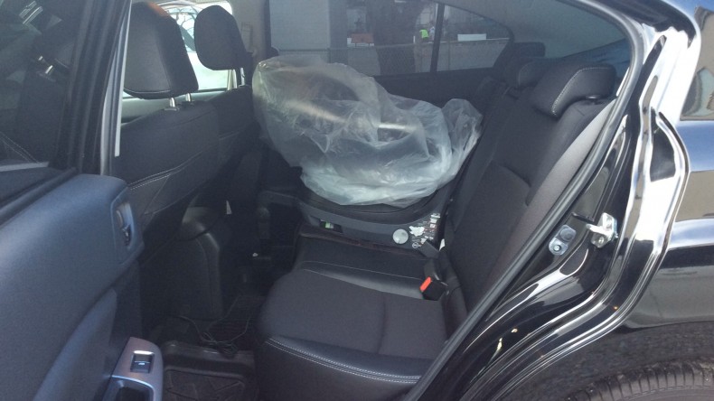 内装後方シート