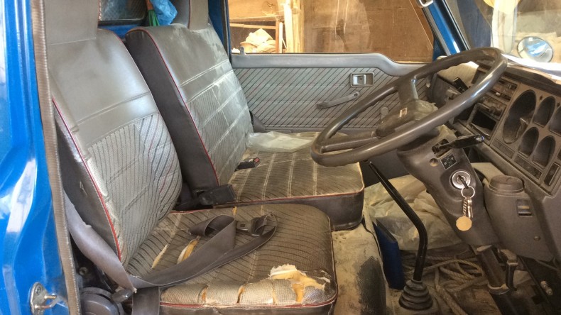 内装前方シート