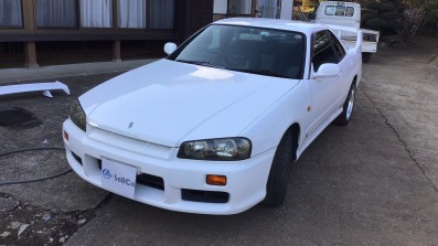 car_main_img