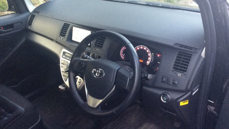 内装インパネ全体