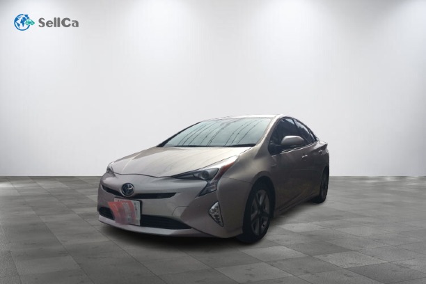 car_main_img
