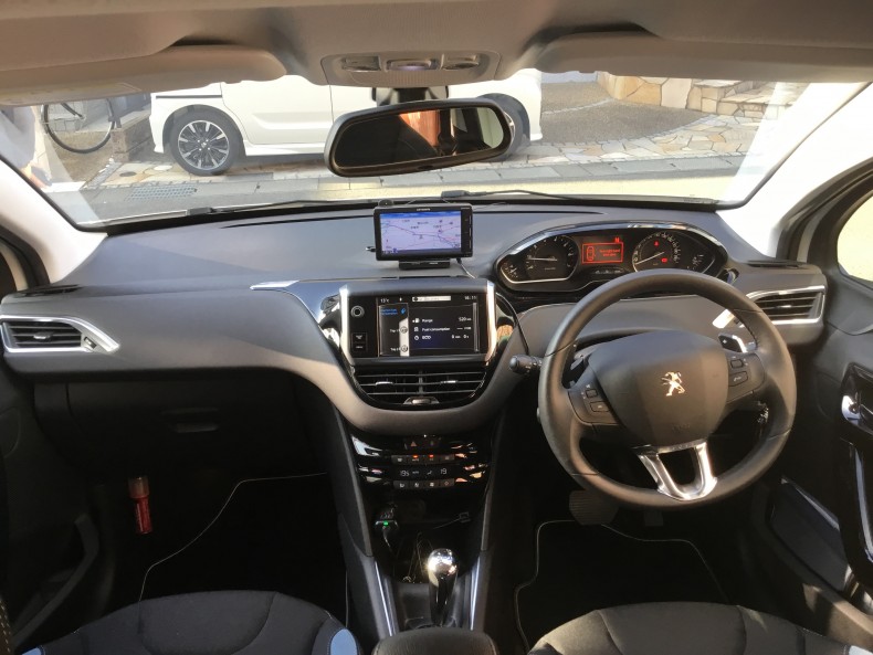 内装インパネ全体