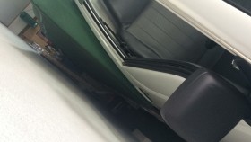 外装右