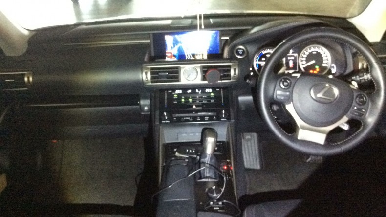 内装インパネ全体