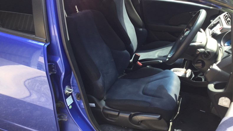 内装前方シート