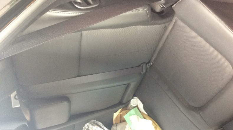 内装後方シート