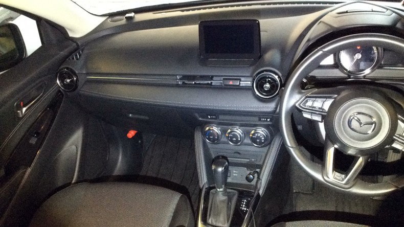 内装インパネ全体