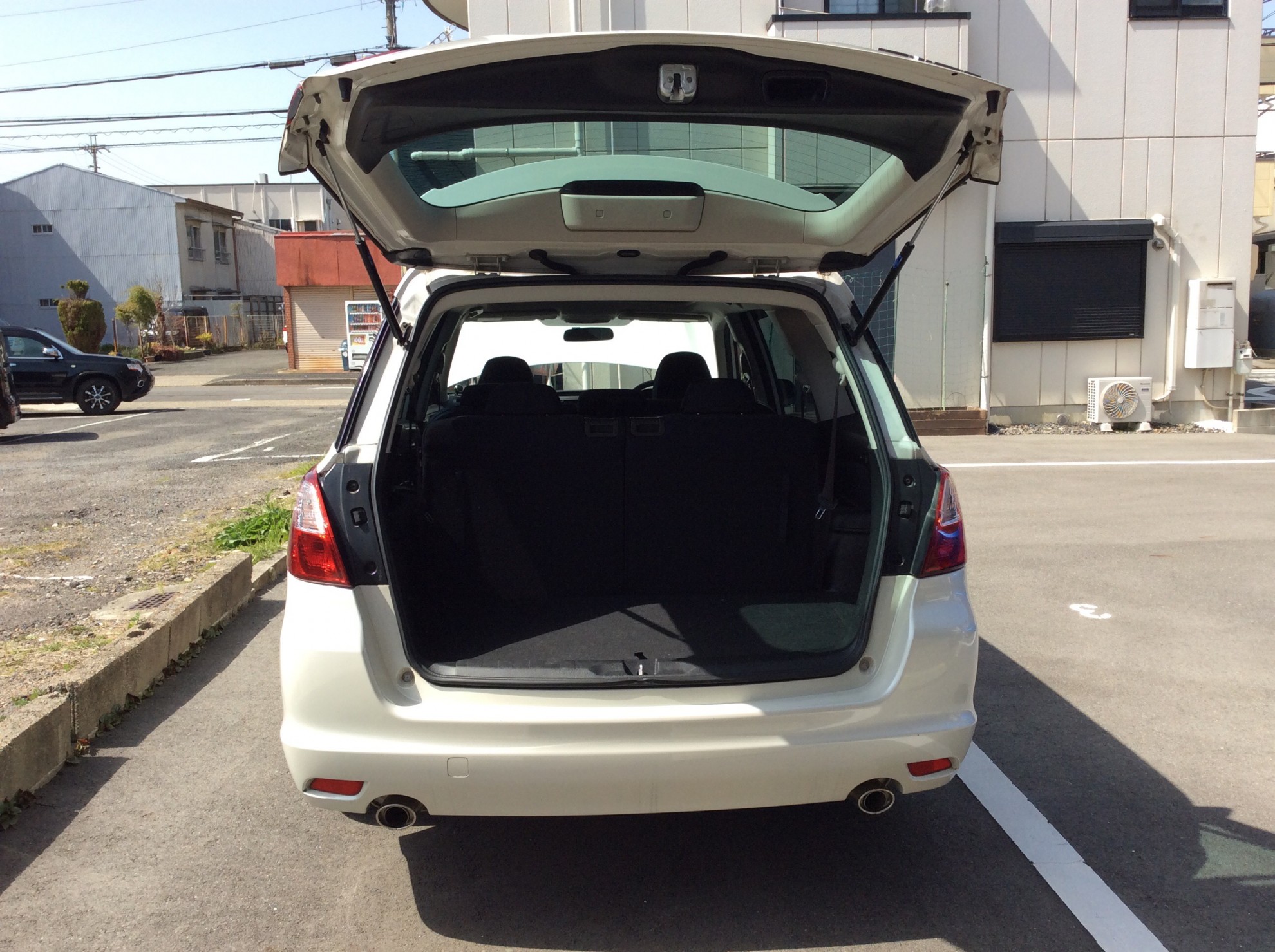 内装トランク