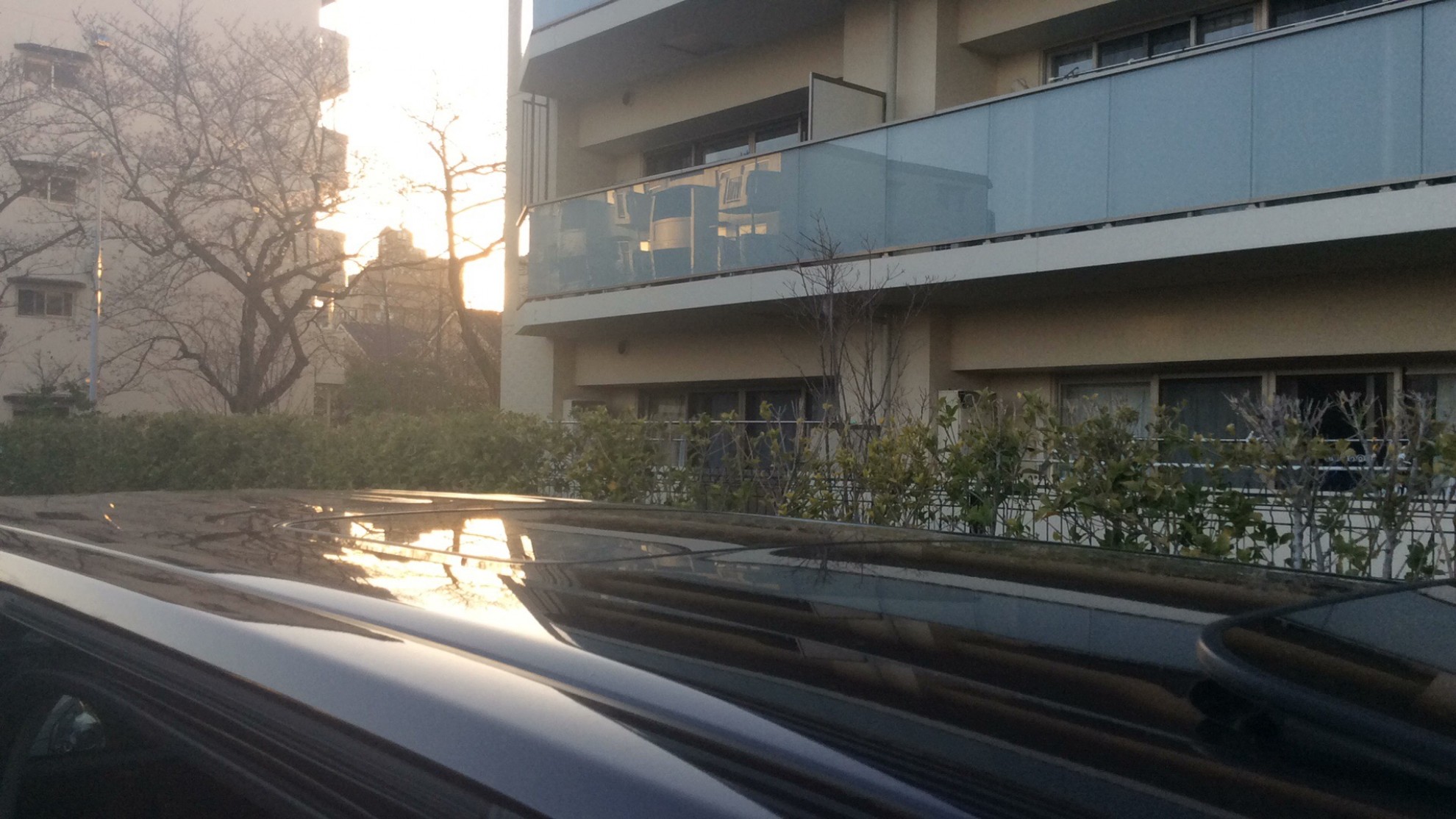 外装右前